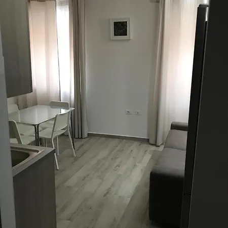 Borgo Guazzo Flat * Parma