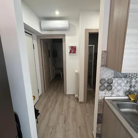 Borgo Guazzo Flat 아파트 파르마