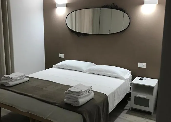 Borgo Guazzo Flat * Parme